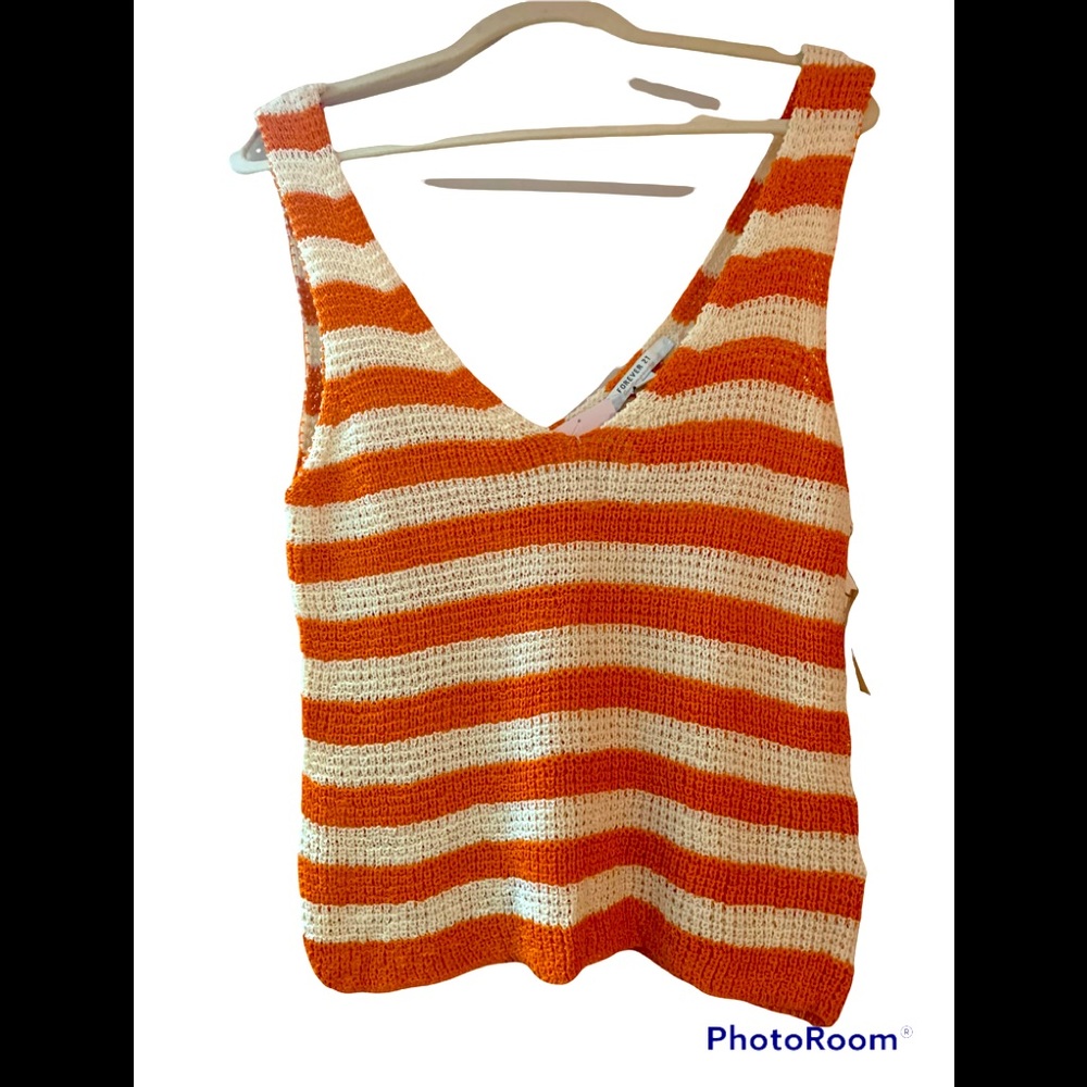 FOREVER 21 KNIT TOP